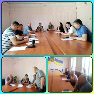 Двадцять другого травня пройшло засідання постійної комісії з питань аграрної та промислової політики, підприємництва, будівництва, архітектури, комунальної власності, житлово-комунального господарства, енергозбереження та транспорту при Великодальницькій