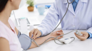 Яка медична допомога гарантована внутрішньо переміщеним особам при інсульті