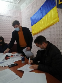 Позачергова сесія: черговий крок до відкриття поліклініки